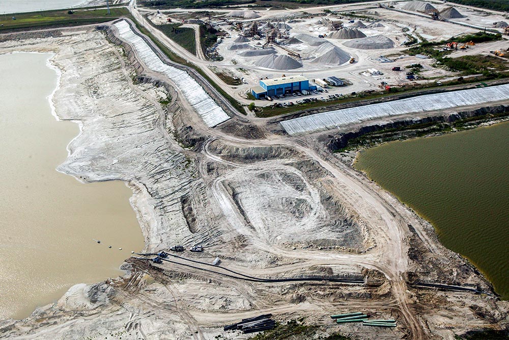 L-8 Reservoir Construction, January 2014