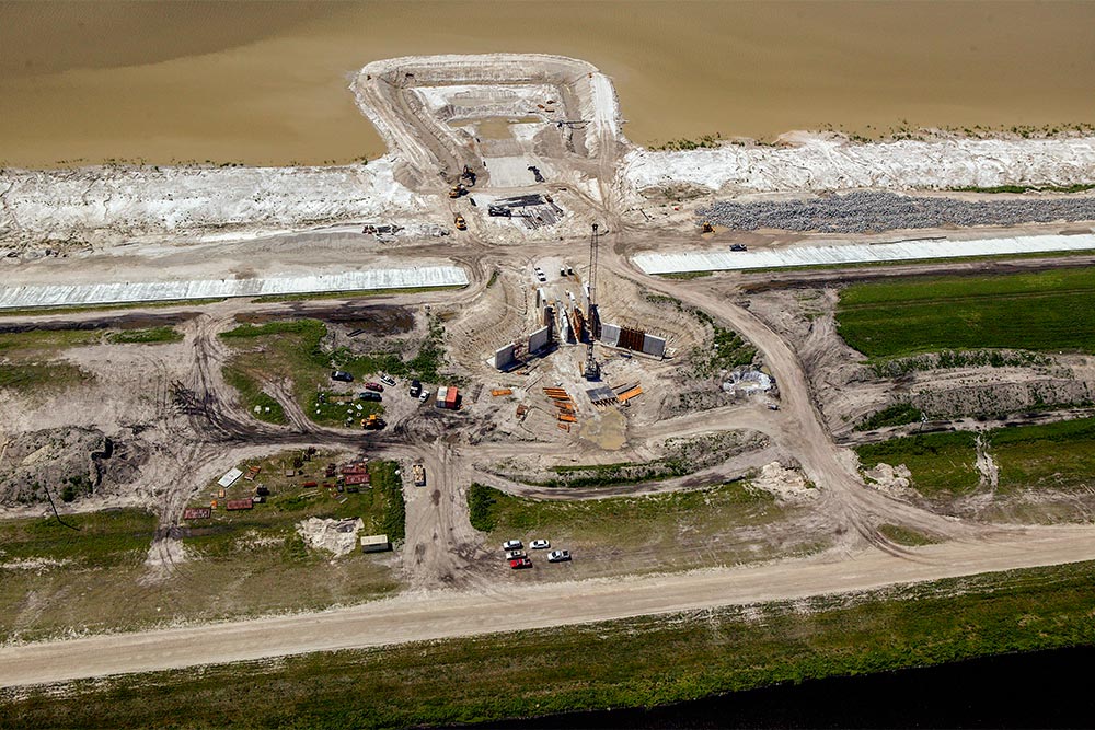 L-8 Reservoir Construction, March 2014